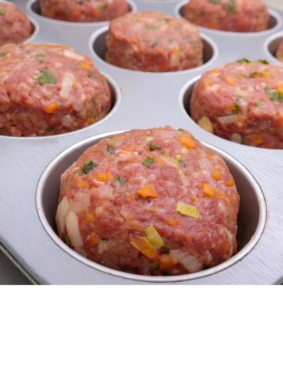 MAKE MEATLOAF IN A MUFFIN PAN